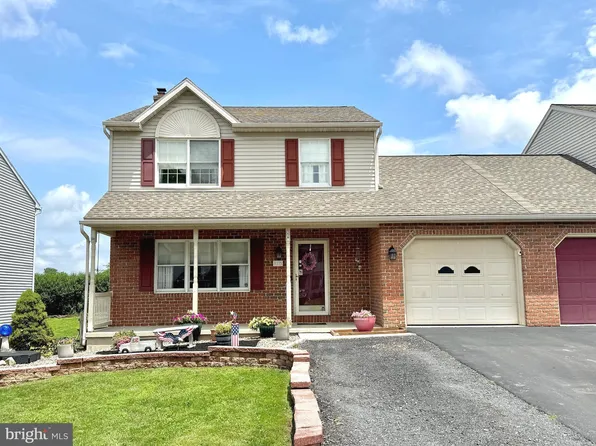 117 S View Rd, Fleetwood, PA 19522
