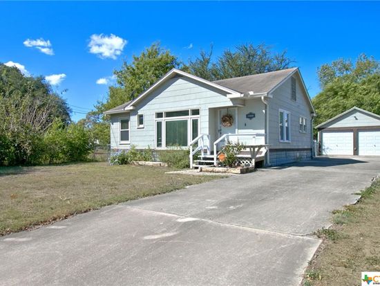 879 Meyer St New Braunfels Tx 78130 Zillow