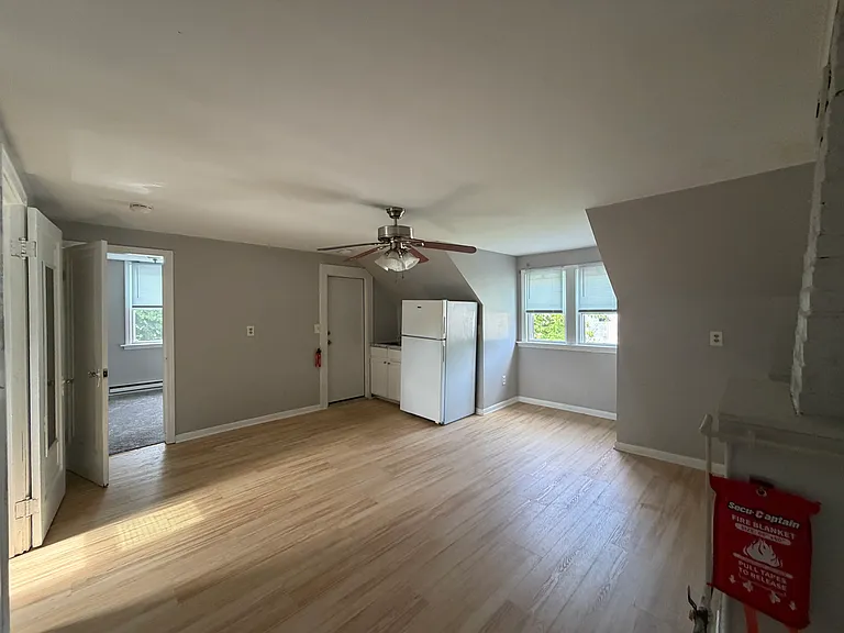 369 Clinton St #3 — Photo 2