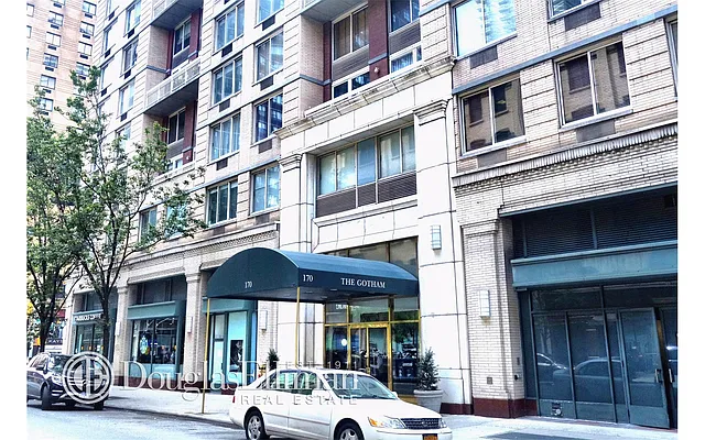 Rented by Douglas Elliman | media 27