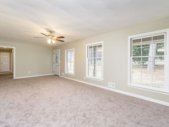 4th image of 2900 Piedmont Dr
