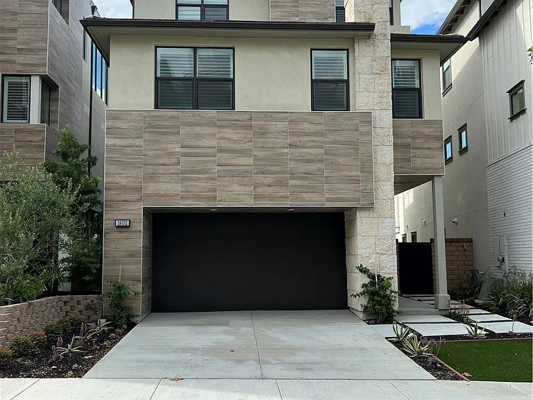 26332 Paseo Sillin — Photo 1