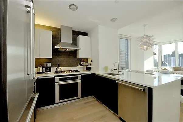 Sold by AA Management | media 8