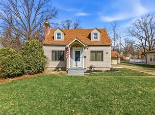 2138 Hermosa Dr, Youngstown, OH 44511