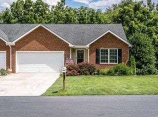 251 Windermere Dr, Broadway, VA