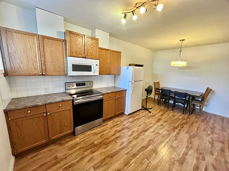 132 Heron Pl — Photo 2