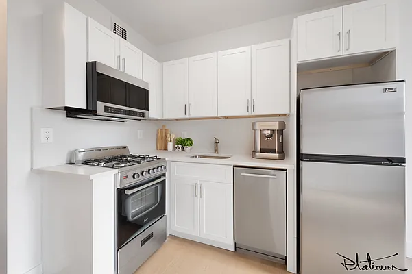 Rented by Platinum Properties | media 7