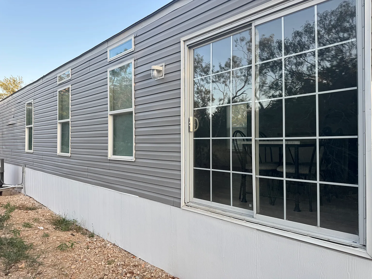 3 bed, 1200 sqft, $1,750 — Photo 2