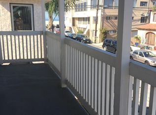 30 Pomona Ave, Long Beach, CA 90803
