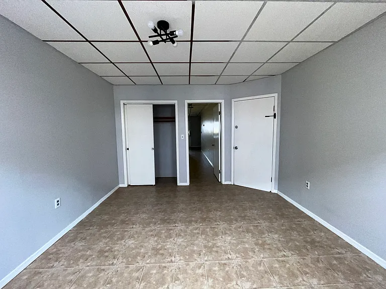 75 Broadway #2L — Photo 7