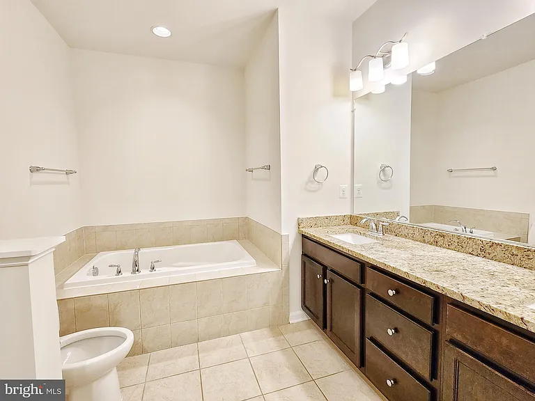 44115 Peirosa Ter — Photo 23
