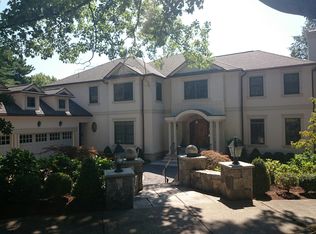 35 Singletree Rd, Brookline, MA 02467