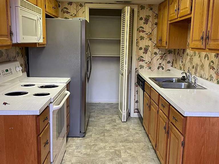 7914 Gleason Dr #1087 — Photo 7