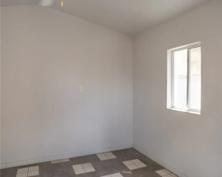 7861 Darby Ave — Photo 49