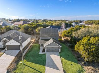 2710 San Gabriel Dr, Granbury, TX 76048