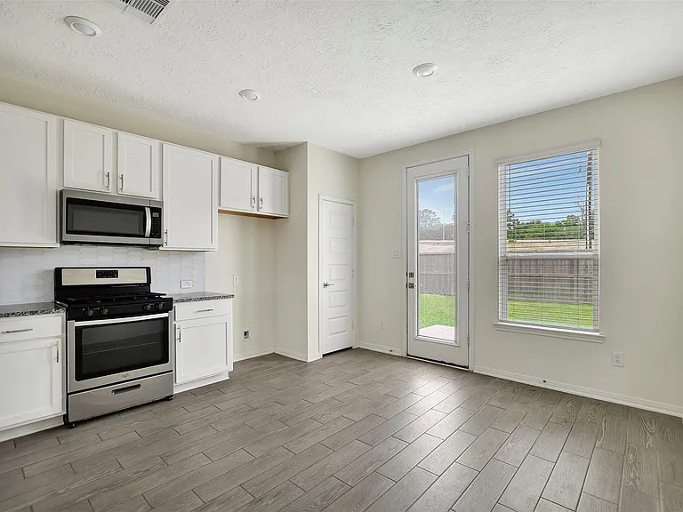 41523 Stampede Stream Dr — Photo 10