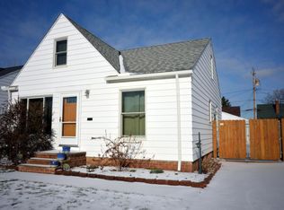 8320 Wainstead Dr, Parma, OH