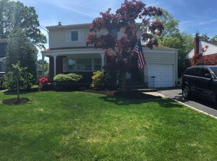 1798 Hannington Ave, Wantagh, NY 11793