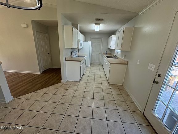 5th image of 2632 Mashburn Rd