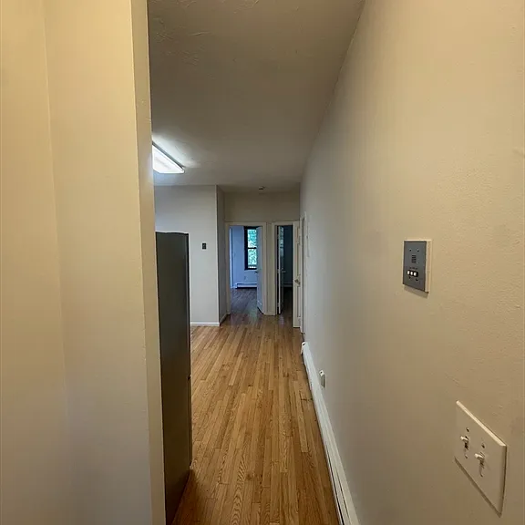 3146 Washington St #3 — Photo 8