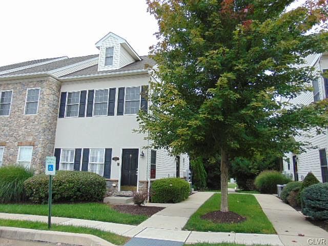 1st image of 1785 Chateau Pl APT D