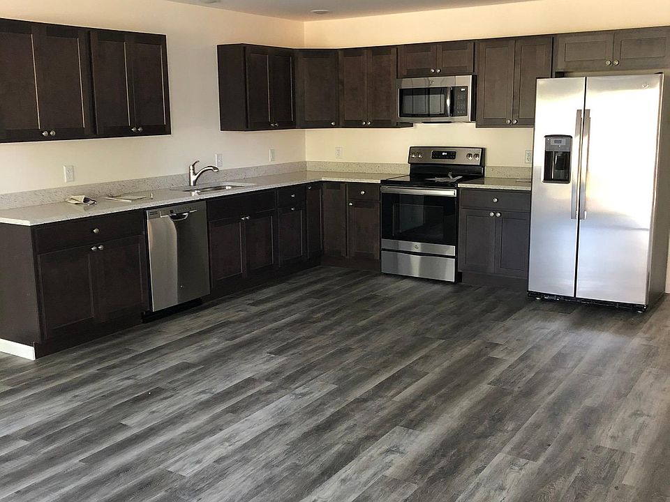 2nd image of 183 Center St #2