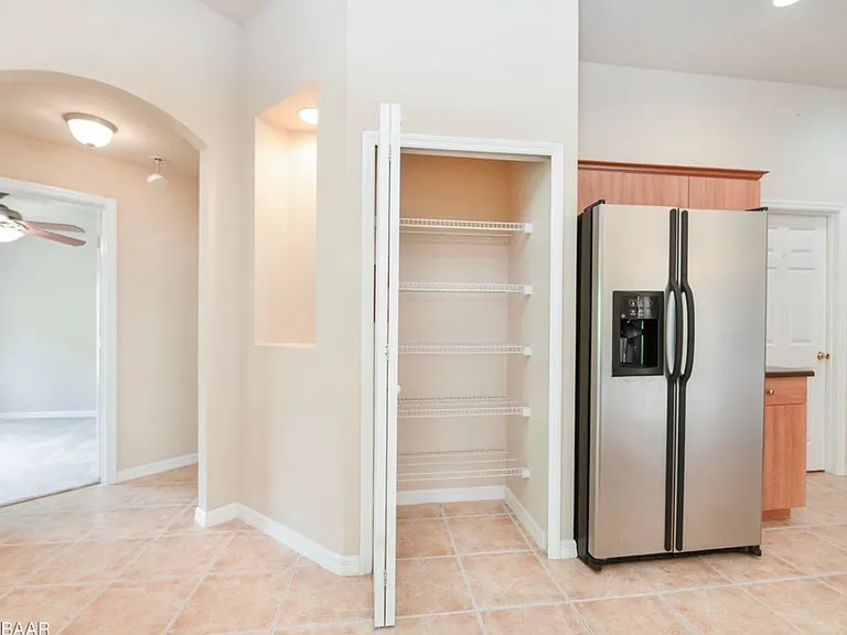 6802 Stoneheath Ln — Photo 9