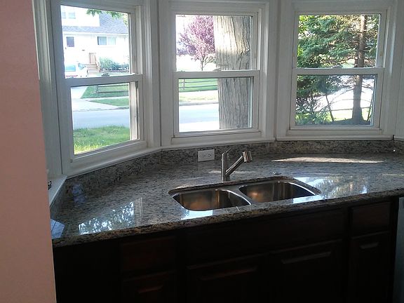 3rd image of 29248 Ashwood Dr
