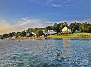 313 Windemere Isle Rd, Statesville, NC 28677