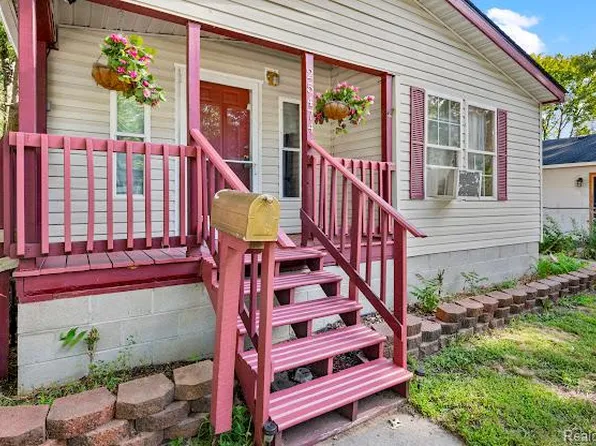 25474 McDonald St, Dearborn Heights, MI 48125