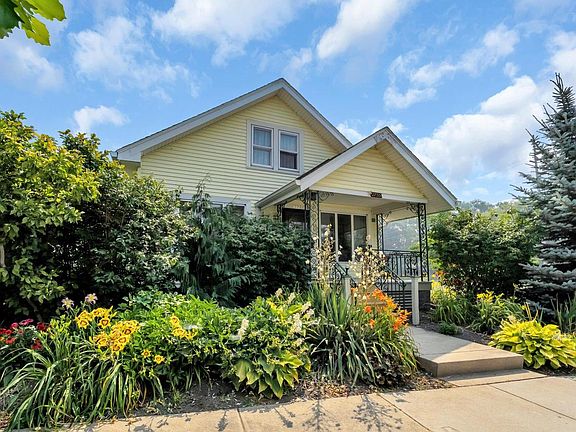 4th image of 1755 Orchard STREET
