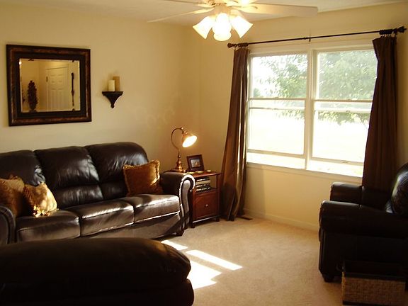 5th image of 1244 Quail Run Dr