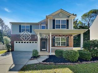 7307 Lamplighter Close Dr, Matthews, NC 28105