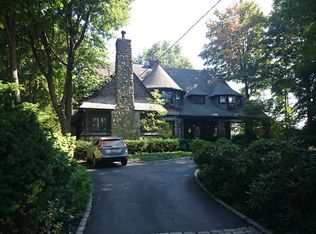 41 Middlesex Rd, Newton, MA 02467