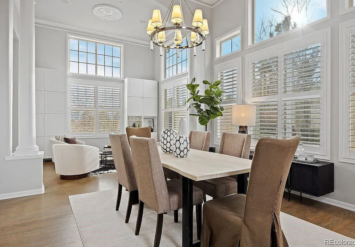 6 bed, 6115 sqft, $7,150 — Photo 4