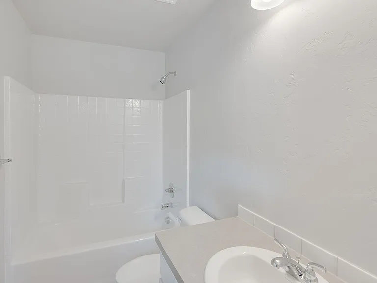 1664 S Sunseeker Ln — Photo 15
