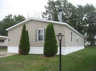 150 Henry Viii Dr, Flint, MI 48507