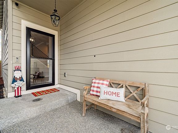 2nd image of 10830 183rd Street Ct E