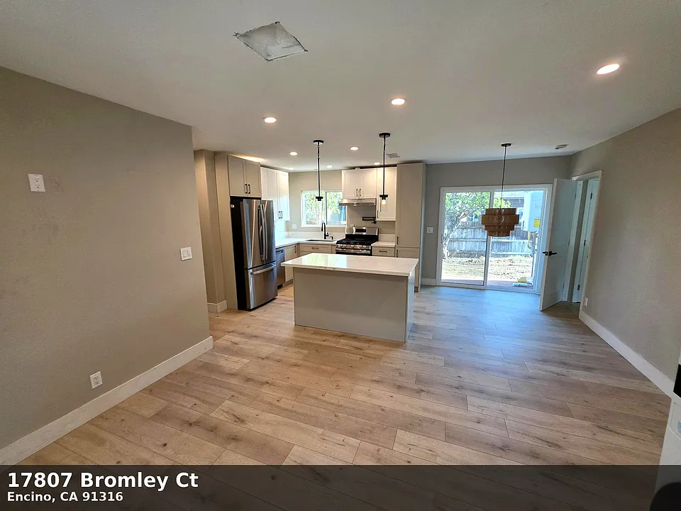 17807 Bromley Ct
