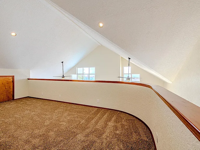 5137 Glenwood Pointe Ln NE #5137 — Photo 5