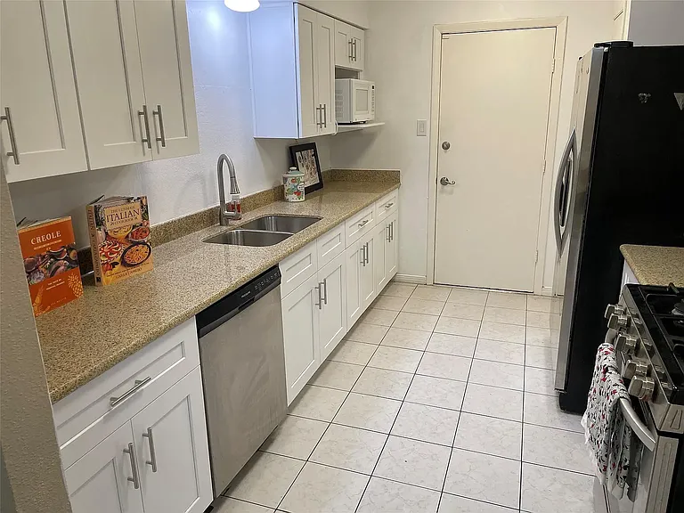 2722 Old Fort Rd — Photo 8