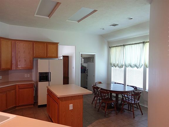 4th image of 2805 W Denali Dr