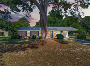 303 Brentwood Dr, Dudley, NC 28333