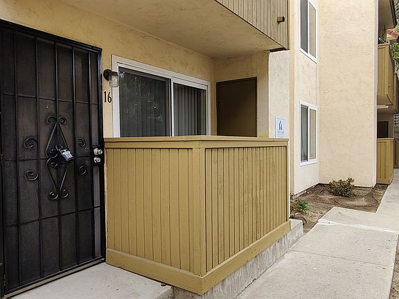 3rd image of 2030 Cypress Ave #16