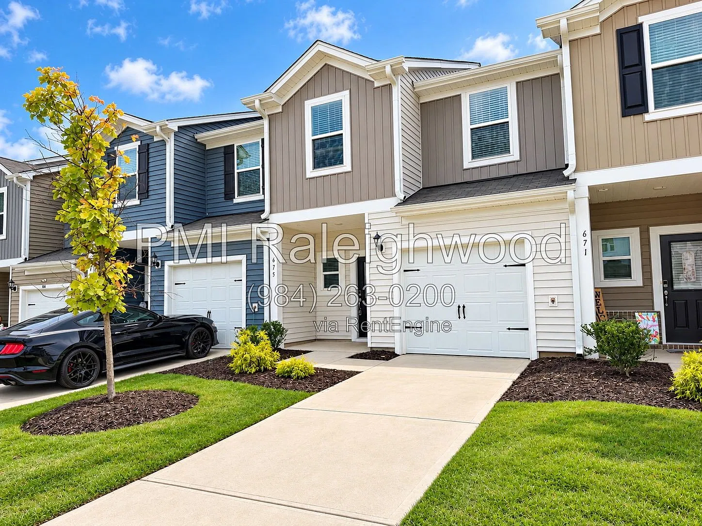 3 bed, 2.5 bath, 1377 sqft, $1,795 — Photo 2