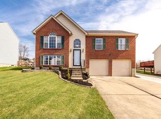 5564 Strike The Gold Dr, Burlington, KY 41005
