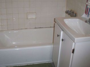 554 Bainbridge St APT 2B, Brooklyn, NY 11233