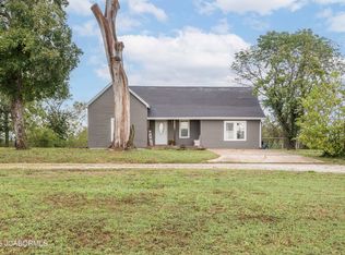 61214 Highway F, California, MO 65018