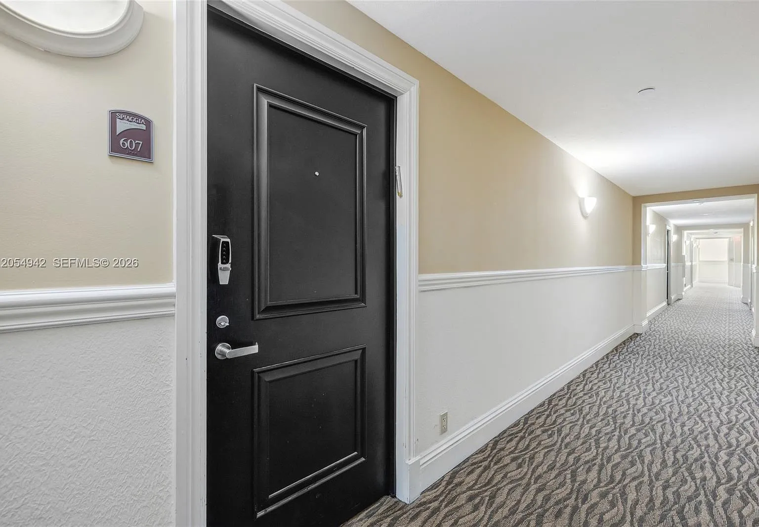 Spiaggia Ocean Condo — Photo 2