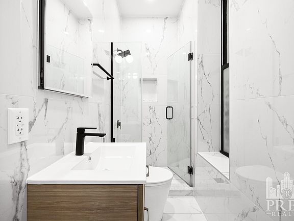 5th image of 163 E 89th St #1A